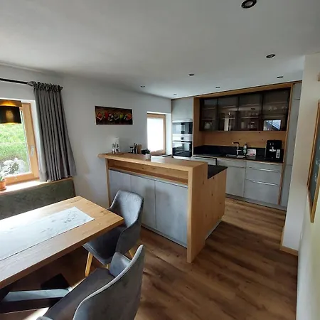Klingspitz Apartment *
